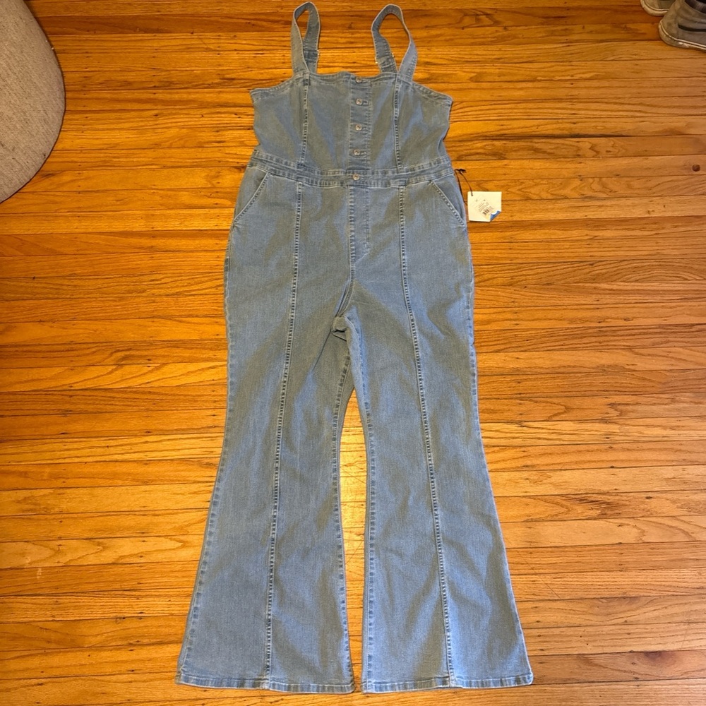 Ava & Viv Women's Denim Flare overalls